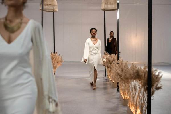 Fabriquez Votre Propre Masque Capillaire Protéiné au Riz : Renforcez Naturellement les Cheveux Fins